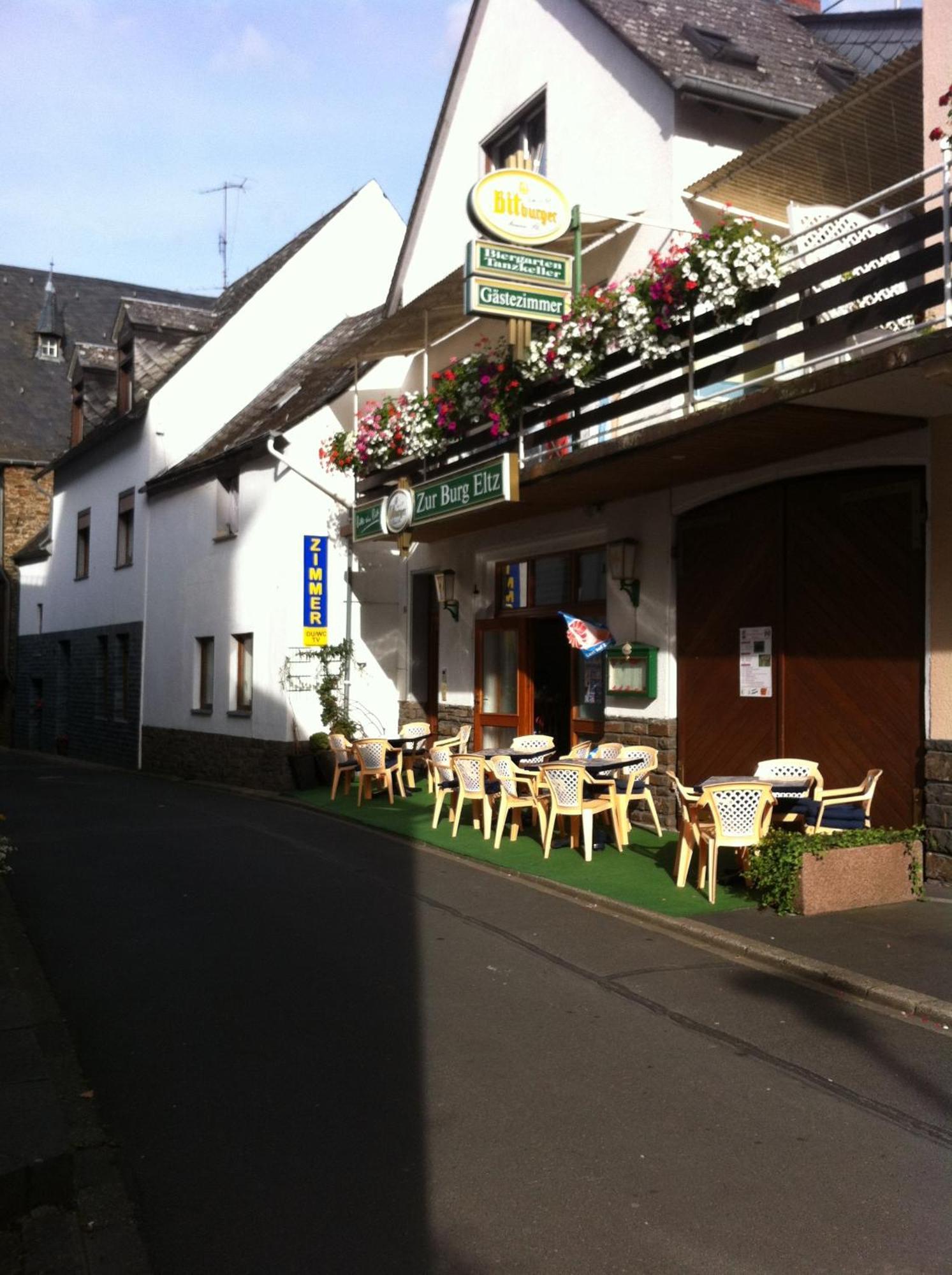 Hotel Zur Burg Eltz à Moselkern Extérieur photo